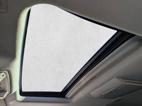 Used 2019 Cadillac Escalade Premium Luxury image 11