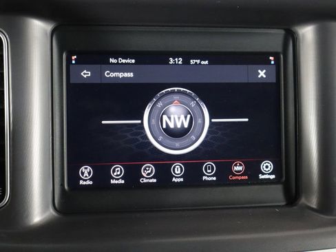 Used 2022 Dodge Charger SXT image 36