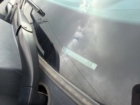 Used 2025 Buick Envision Avenir AWD/4WD image 20