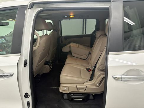 Used 2023 Honda Odyssey EX-L image 23