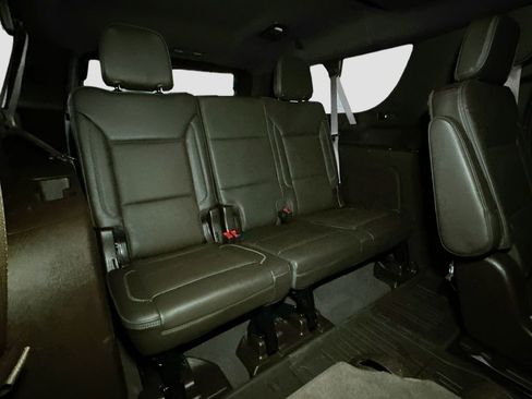 Used 2022 GMC Yukon XL Denali AWD/4WD image 35