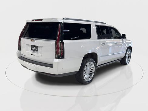 Used 2020 Cadillac Escalade ESV Platinum image 9