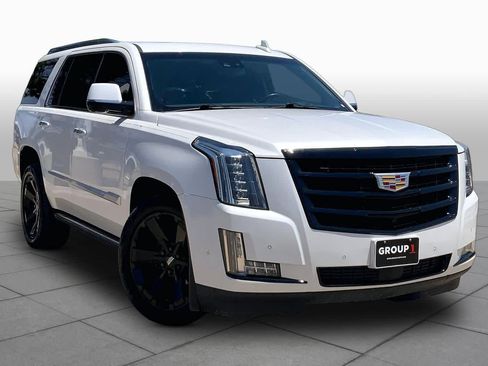 Used 2019 Cadillac Escalade Premium Luxury AWD/4WD image 3
