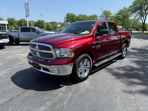 Used 2019 RAM 1500 Big Horn AWD/4WD image 1