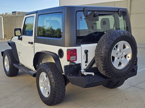 Used 2016 Jeep Wrangler Sport w/ Quick Order Package 24S AWD/4WD image 7