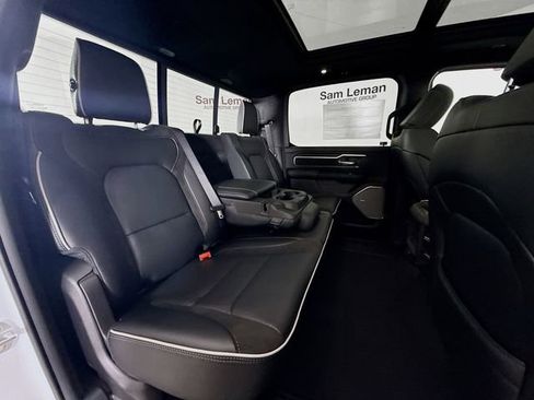 New 2026 RAM 1500 Laramie AWD/4WD image 29