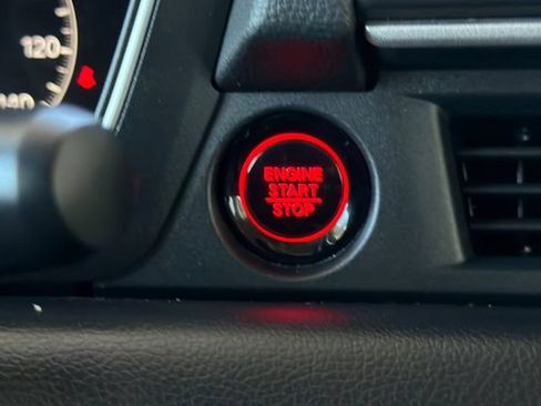 Certified 2024 Honda Pilot EX-L image 28