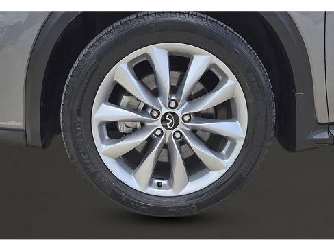 Used 2021 INFINITI QX50 Pure AWD/4WD image 9