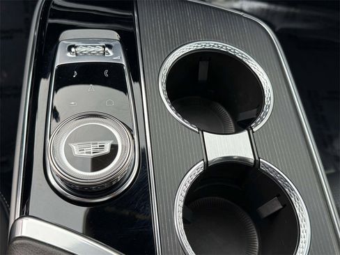 Used 2024 Cadillac Lyriq Luxury w/ LPO, Floor Liner Package image 25