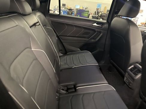 Used 2024 Volkswagen Tiguan SEL R-Line image 11
