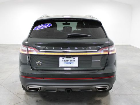 Used 2023 Lincoln Nautilus Reserve w/ Equipment Group 201A image 8