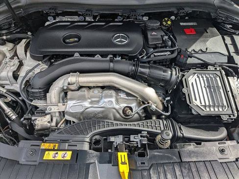 Used 2025 Mercedes-Benz GLA 250 image 20