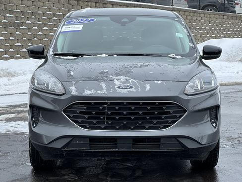 Certified 2022 Ford Escape SE w/ SE Sport Appearance Package image 35