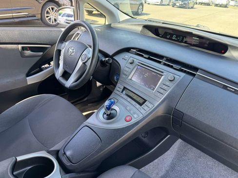 Used 2012 Toyota Prius Three w/ Solar Roof Pkg image 14