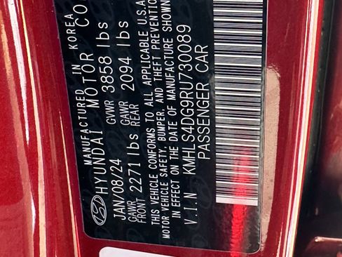 Used 2024 Hyundai Elantra SEL w/ Convenience Package image 34