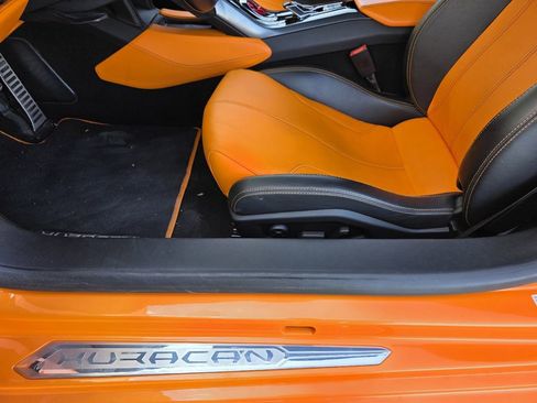 Used 2015 Lamborghini Huracan LP 610-4 image 21