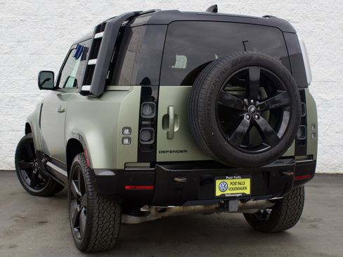 Used 2022 Land Rover Defender 90 X image 6