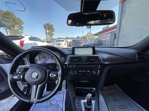 Used 2016 BMW M4 Coupe RWD image 10