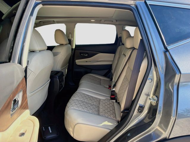 Used 2020 Nissan Murano Platinum w/ Cargo Package FWD image 22