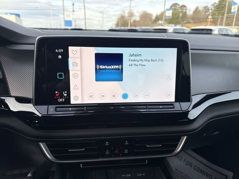 New 2026 Volkswagen Atlas Cross Sport SEL R-Line image 14