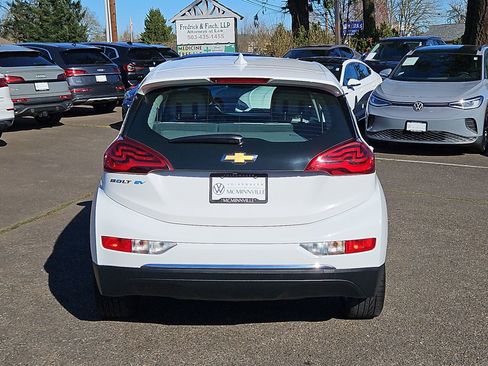 Used 2019 Chevrolet Bolt LT image 6