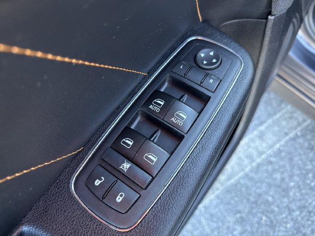 Used 2017 Dodge Charger R/T RWD image 23
