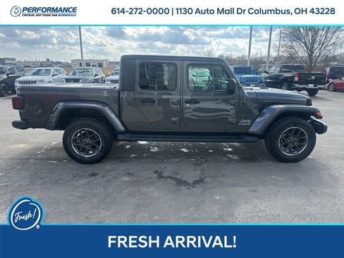 Used 2021 Jeep Gladiator Overland w/ Popular Equipment Package image 3