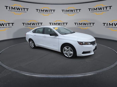 Used 2017 Chevrolet Impala LS image 2