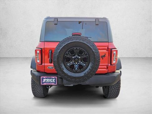 Used 2024 Ford Bronco Wildtrak image 7