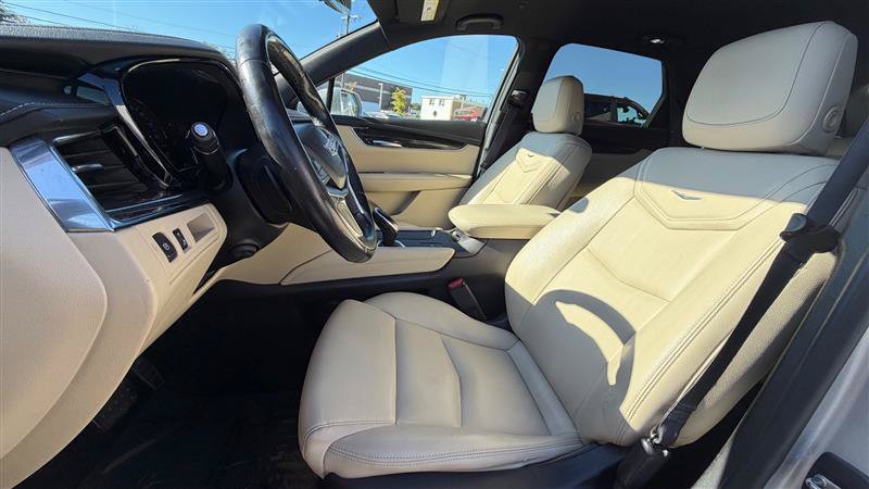 Used 2019 Cadillac XT5 FWD image 23