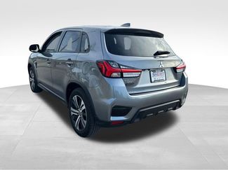 Used 2025 Mitsubishi Outlander Sport SE video 3