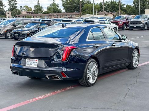 Used 2021 Cadillac CT4 Premium Luxury RWD image 4