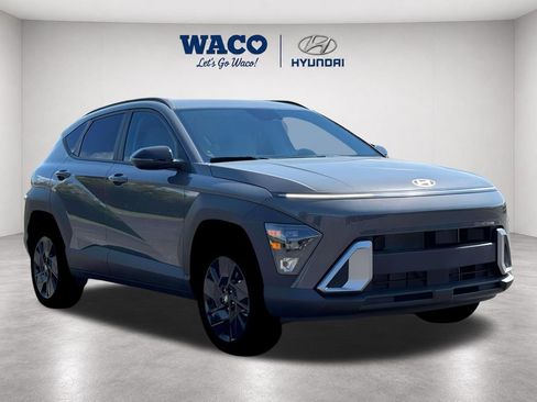 Used 2026 Hyundai Kona SEL Sport FWD image 11