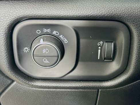 Used 2026 RAM 2500 Tradesman AWD/4WD image 10