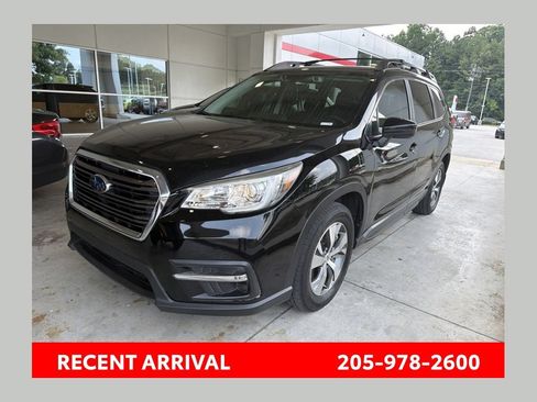 Used 2019 Subaru Ascent Premium w/ Popular Package #2A AWD/4WD image 1