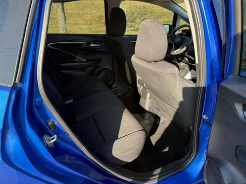 Used 2020 Honda Fit EX image 19