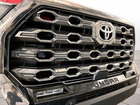 Used 2025 Toyota Tundra Platinum AWD/4WD image 29