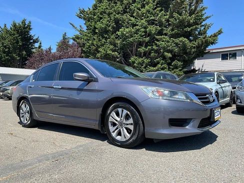 Used 2014 Honda Accord LX image 2