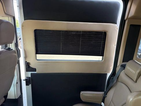 Used 2014 RAM ProMaster 2500 w/ Interior Convenience Group FWD image 18