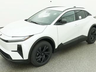 New 2026 Toyota C-HR AWD/4WD video 1