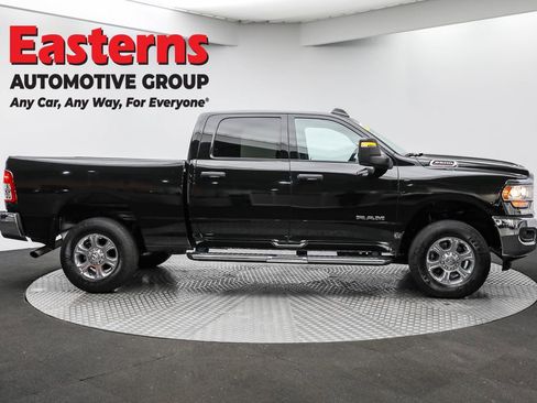 Used 2024 RAM 2500 Big Horn w/ Bed Utility Group image 4