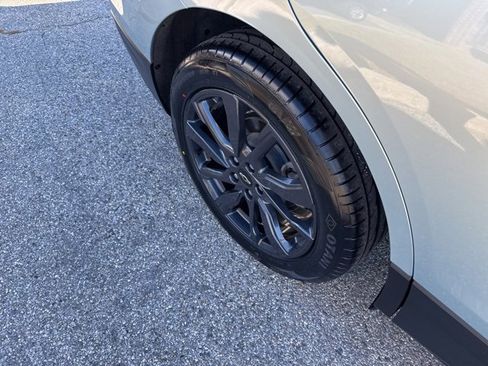 Used 2022 Chevrolet Equinox RS w/ RS Leather Package image 49