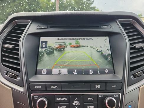 Used 2018 Hyundai Santa Fe Sport w/ 2.0T Ultimate Tech Package 05 FWD image 22