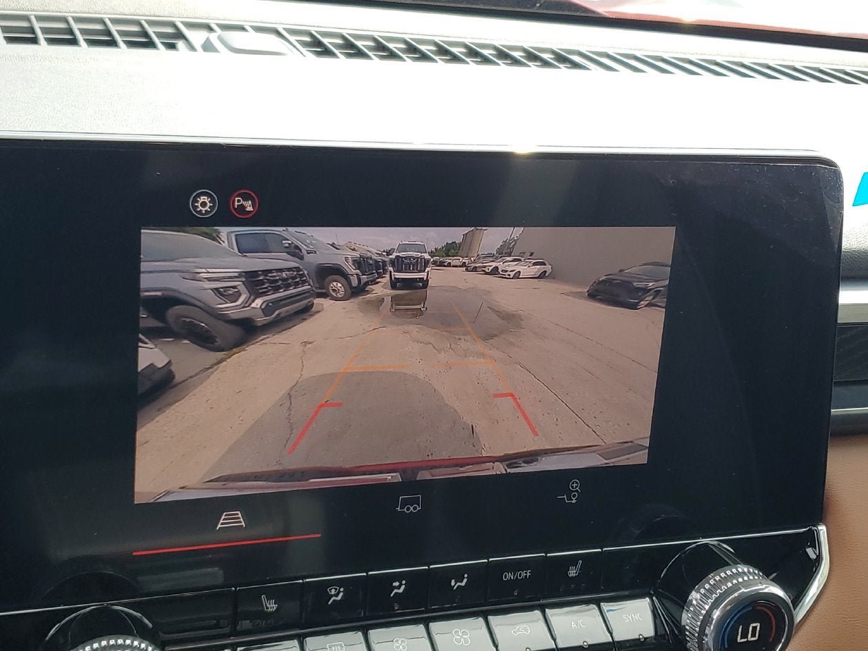 New 2026 GMC Canyon AT4 AWD/4WD image 22