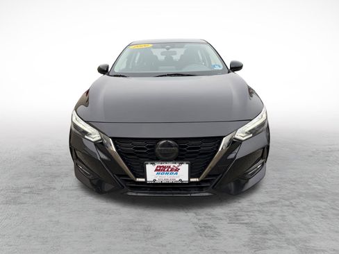 Used 2020 Nissan Sentra SR image 2