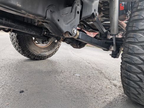 Used 2020 Jeep Gladiator Overland image 26