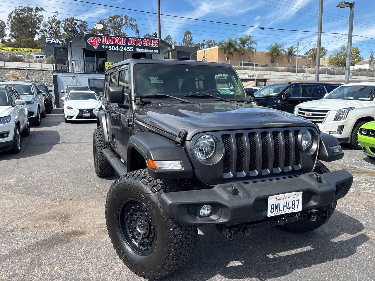 Used 2018 Jeep Wrangler Unlimited Sport S AWD/4WD image 2