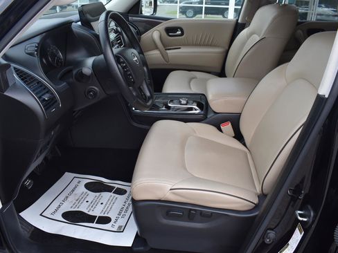 Used 2024 Nissan Armada SV image 24