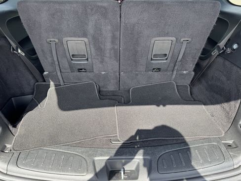 Used 2025 Dodge Durango GT RWD image 12