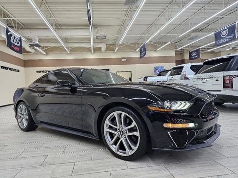 Used 2023 Ford Mustang GT Premium w/ Equipment Group 401A RWD image 5